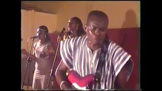 MARTINSON LARBI Sings ASEDA YE ONYAME NE DEA VinAroma 2011 [upl. by Nanette]